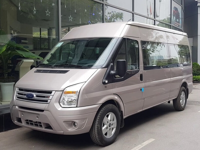 xe-16-cho-Ford-transit-1